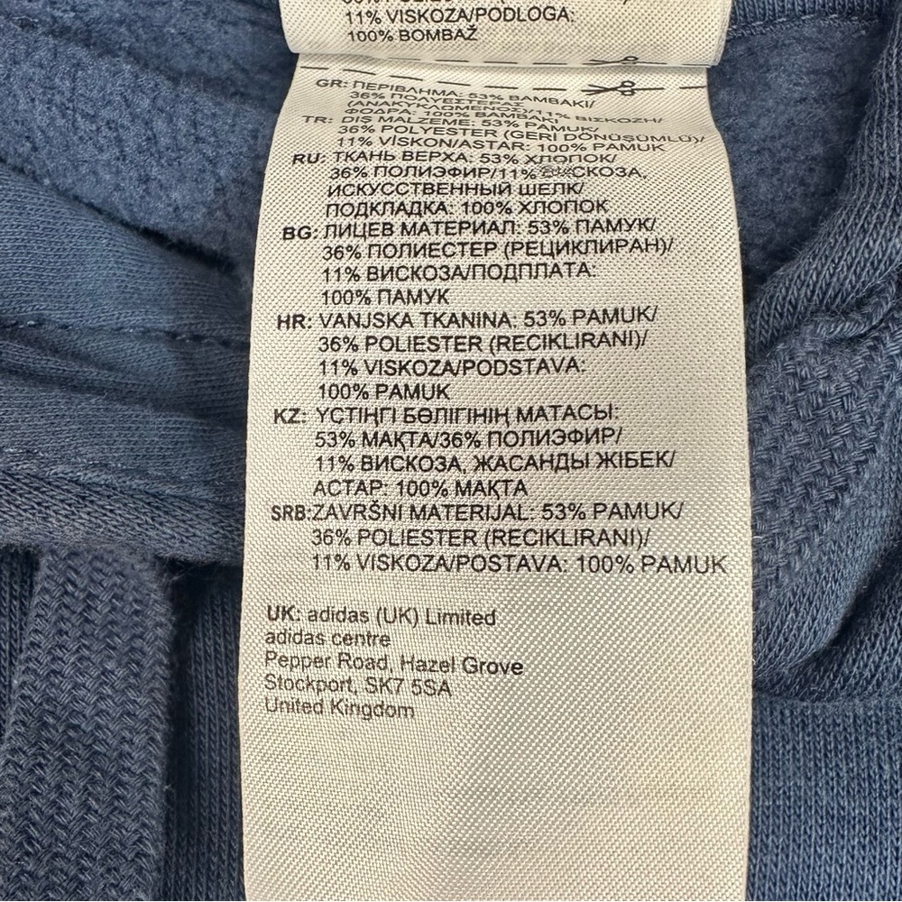Adidas Men’s Navy Blue Hoodie Sz M Logo Front 3 Stripes Sleeve Kangaroo Pocket - Picture 7 of 8